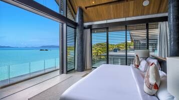 7 bedrooms, premium bedding, in-room safe, desk