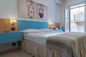 Iron/ironing board, travel cot, WiFi, bed sheets