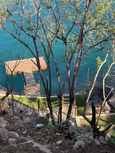 Luxury Villa in Atitlan - Peaceful Escape - Stunning Lake Views.  Villa Palopó.