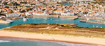 Mysig lägenhet i Saint Gilles Croix De