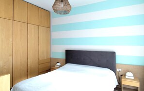 2 chambres, lit parapluie