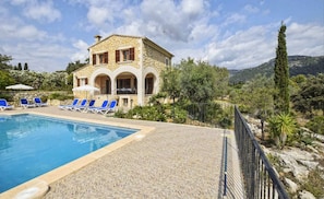 Pool - Country House in Spain with Pool & Mountain Views (Campanet)