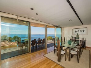 Dining - Villa with Jacuzzi Stay (Alcudia)