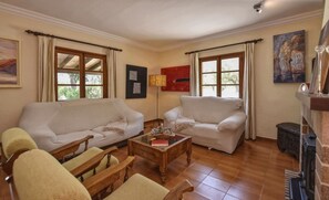 Tv, pejs, dvd-afspiller