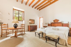 4 soveværelser, gratis Wi-Fi