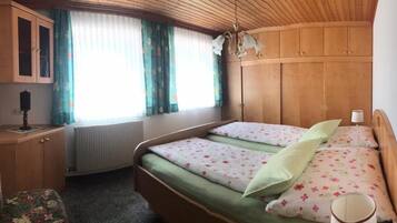 1 bedroom, WiFi, bed sheets, wheelchair access