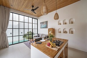 Villa Deluxe, patio, vistas a la piscina | Comedor