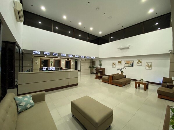 Lobby - Apartosuites Greenbelt Makati (Makati)