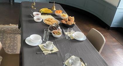 Bed and breakfast in a small chateau in the Loire Valley