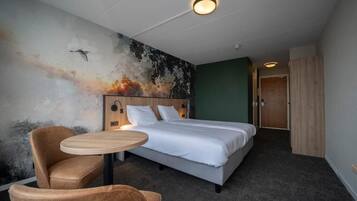 1 chambre, fer et planche Ă repasser, Wi-Fi gratuit, draps fournis