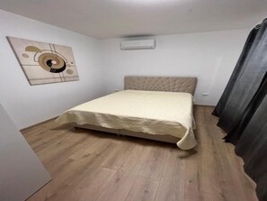 Apartment (Four-Bedroom Apartment With Sea View) | 5 bedrooms