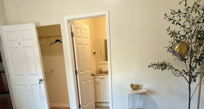 Spacious 5-Master suite house in UC Riverside with individual AC, WiFi. Enjoy!