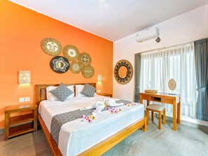 Deluxe Double Room, Garden View | Individually decorated, individually furnished, desk, laptop workspace - Bubu Homestay Tulamben (Tulamben)