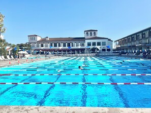 Piscine extérieure