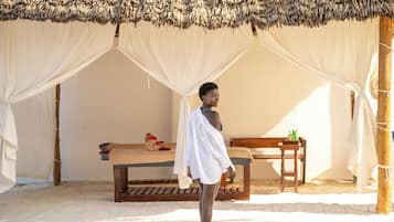 Couples treatment room(s), body treatments, aromatherapy