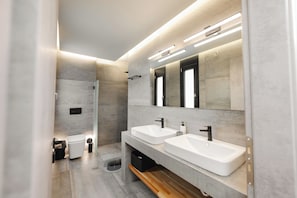 Family Apartment, Multiple Bedrooms (Kourouta Luxury Suites with Pool nr2) | Bathroom | Shower, hair dryer, towels, soap - Grand Kourouta Pool Apartments (Ilida)