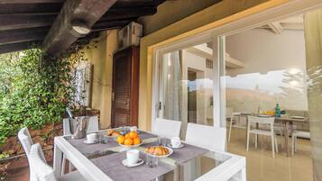 Apartemen Keluarga, beberapa kamar (Rotondo Dream Suite 1) | Teras/patio