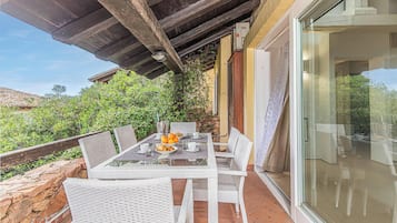 Apartamento família, vários quartos (Rotondo Dream Suite 1) | Opções para refeição ao ar livre