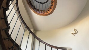Interior - For group 🌟 (Saint-Cyr-en-Pail)