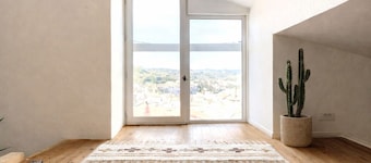 Atypical house - In the heart of the historic center