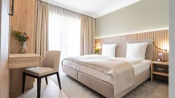 2 Schlafzimmer, Zimmersafe, Bügeleisen/Bügelbrett, Reisekinderbett