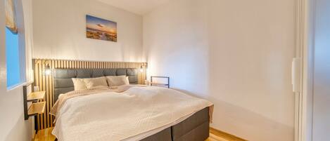 3 bedrooms, WiFi