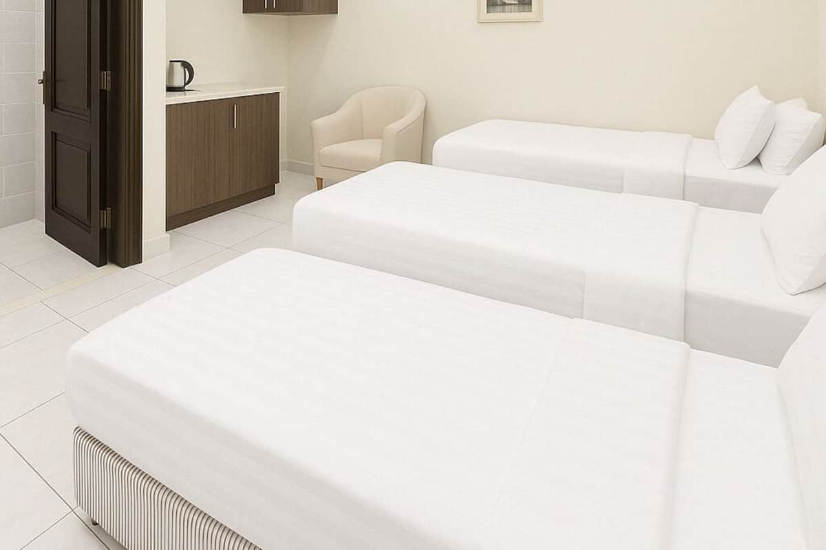 Triple Room, Ensuite