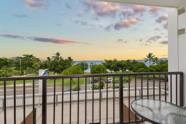 Property grounds - Studio 202 - Prime Location (North Ward)