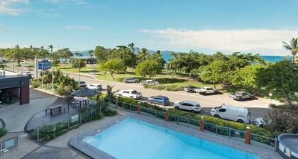 Studio 202 - Prime Location