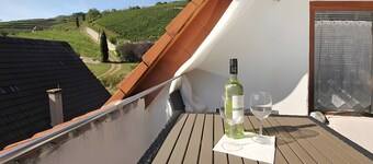 Chambre 'Zum Schlossberg' avec vue sur la montagne et balcon