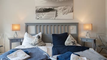 3 bedrooms, iron/ironing board, free WiFi, bed sheets