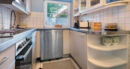Apartment 'Schönes Maritimes Haus' with Private Terrace, Private Garden and Wi-Fi