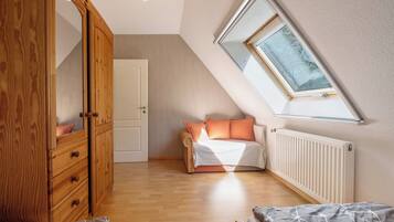 2 Schlafzimmer, Bügeleisen/Bügelbrett, kostenloses WLAN, Bettwäsche