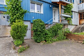 Exterior detail - Apartment 'Zum Entspannen, Max 3P' with Wi-Fi (Bad Emstal)