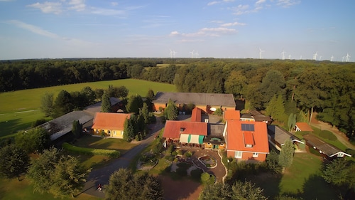 Apartment 'Alter Ponystall' with Shared Terrace, Shared Garden and Wi-Fi