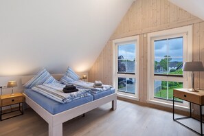 4 عدّة غرف نوم ومكواة/لوح كي وواي فاي مجانًا وملاءات أسرّة