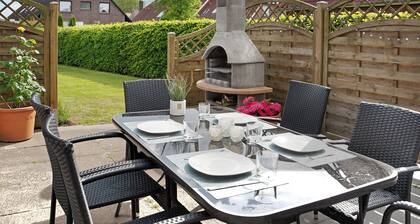 Holiday Home 'Deichzeit' with Private Terrace and Shared Garden