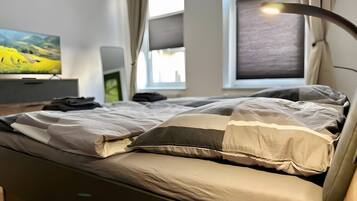 1 bedroom, iron/ironing board, free WiFi, bed sheets