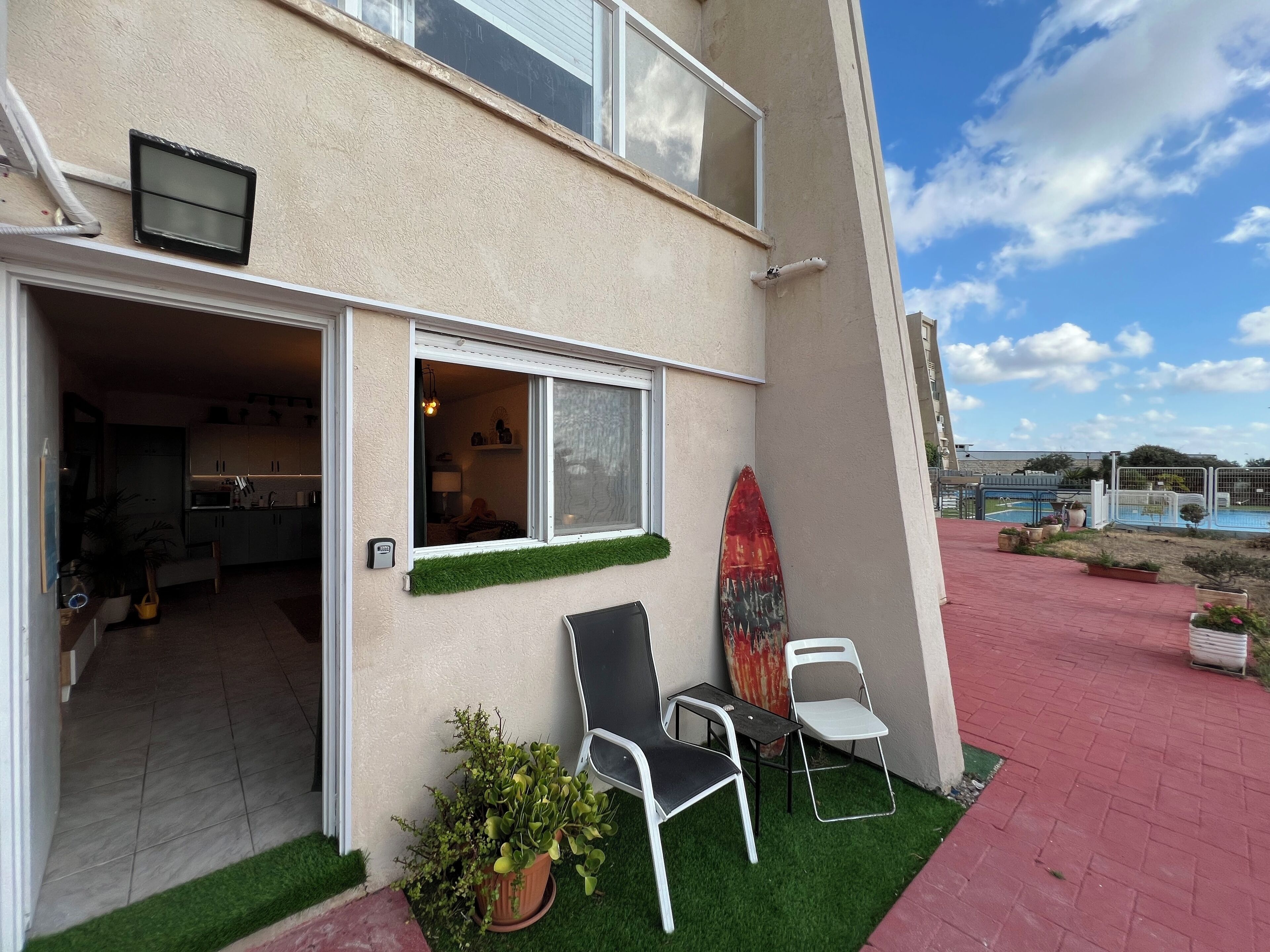 Studio Romantique, 1 lit double, vue mer, en bord de piscine | Terrasse/Patio
