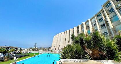 Gugel Waves Apartments