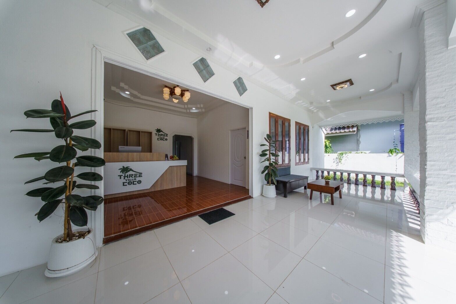 Mặt tiền nơi lưu trú