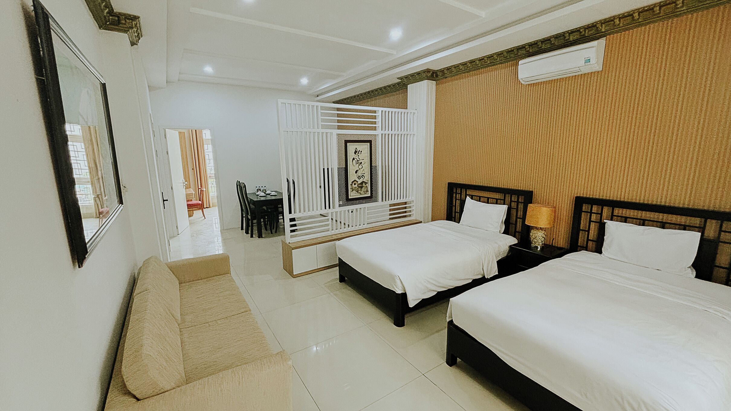 Coffres-forts dans les chambres, bureau