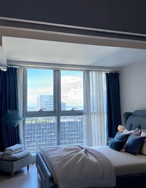 Apartment, City View | 1 bedroom, iron/ironing board, free WiFi - Uptown Parksuites Tower One (Taguig)