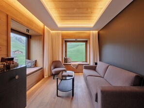 Suite, 1 cama King size (Appenzell) | Área de sala de estar