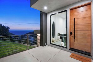 Property grounds - Samara by Stay Awhile Villas (Malibu)