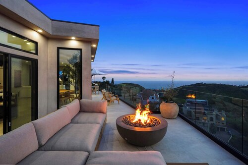 Samara by Stay Awhile Villas
