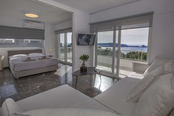 Comfort Apartment, 2 Bedrooms, Sea View | Living area | 24-inch TV with digital channels