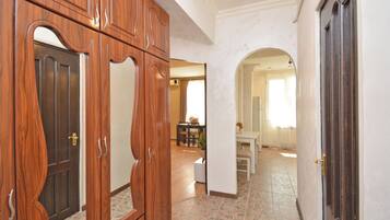 1 bedroom, blackout curtains, free WiFi