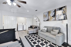 Smart TV, offices