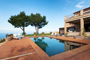 Pool - My Rental Homes | Villa Gem with sea view and pool (Soller)